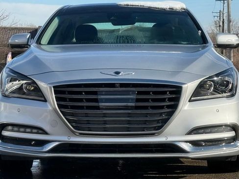 Used 2018 Genesis G80 3.8 w/ Option Group 03 image 9
