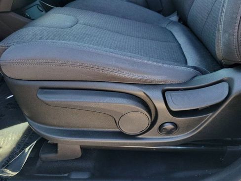 Certified 2023 Hyundai Santa Fe SE image 13