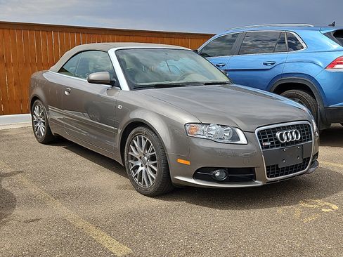 Used 2009 Audi A4 2.0T FWD image 2