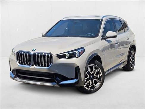 Used 2026 BMW X1 xDrive28i w/ Technology Package image 1