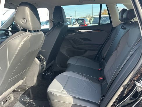 New 2026 Volkswagen Tiguan SE image 14