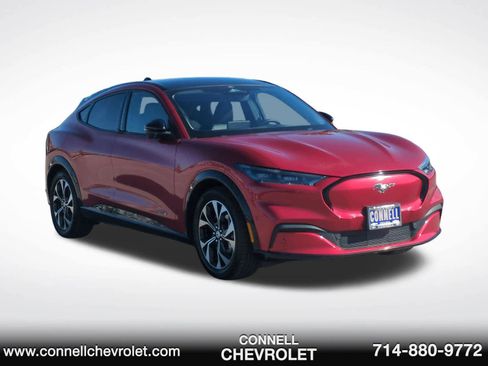 Used 2021 Ford Mustang Mach-E Premium image 3