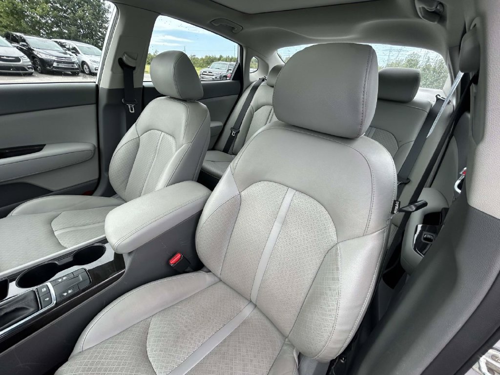 Used 2016 Kia Optima EX w/ Premium Package FWD image 18