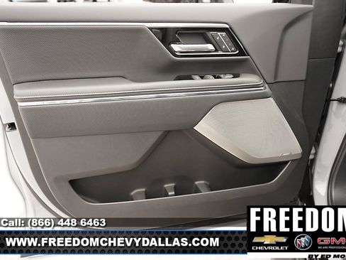 New 2025 GMC Sierra EV Denali image 37