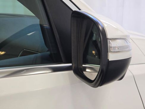 Used 2023 Mercedes-Benz GLE 350 4MATIC image 29