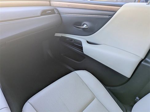 Used 2023 Lexus ES 350 w/ Premium Package image 14