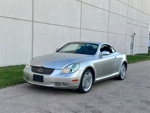 Used 2004 Lexus SC 430 Convertible RWD image 13