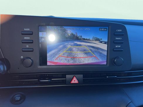 Certified 2025 Hyundai Elantra Sport image 15