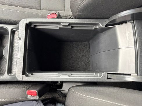 Certified 2025 Honda CR-V LX image 30