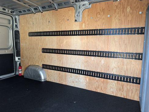 Used 2023 RAM ProMaster 2500 w/ Convenience Group image 11