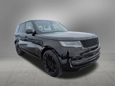 New 2026 Land Rover Range Rover SE image 8