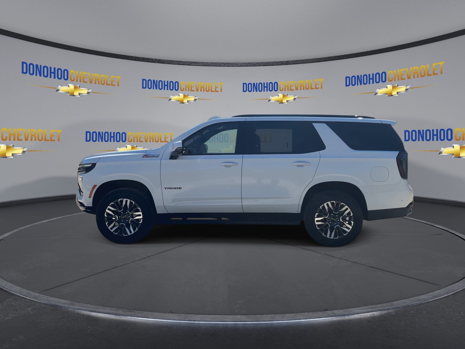 New 2027 Chevrolet Tahoe Z71 w/ Comfort Package AWD/4WD image 8