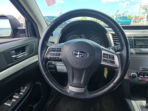 Used 2012 Subaru Outback 2.5i Premium AWD/4WD image 10