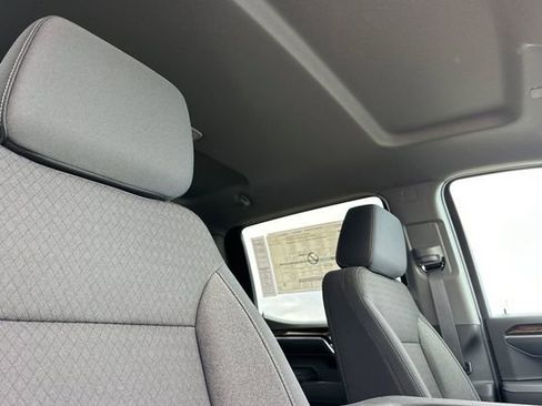 New 2026 GMC Sierra 1500 Elevation w/ Elevation Select Package AWD/4WD image 18