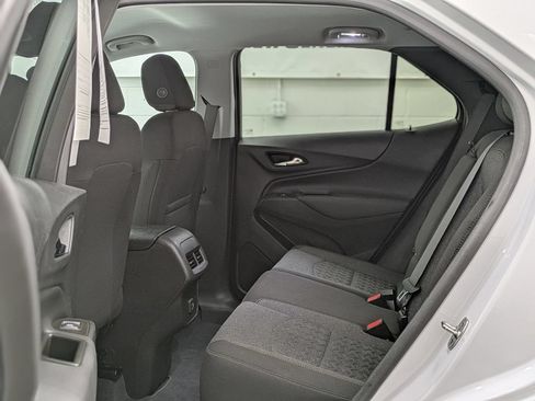 Used 2024 Chevrolet Equinox LT AWD/4WD image 27