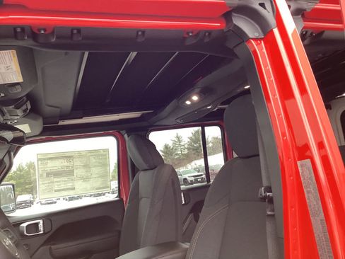 New 2026 Jeep Wrangler Unlimited Sport image 12