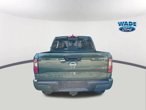 Used 2022 Nissan Frontier SV w/ Technology Package image 4
