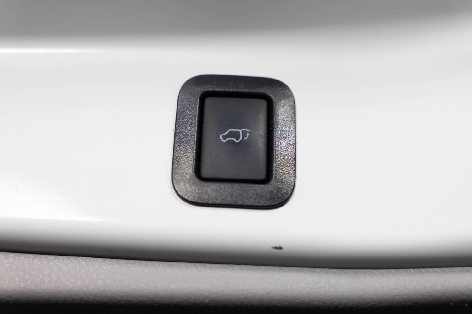 Used 2019 Toyota Highlander Limited Platinum AWD/4WD image 25