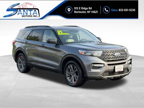Used 2021 Ford Explorer XLT w/ Equipment Group 202A AWD/4WD image 3