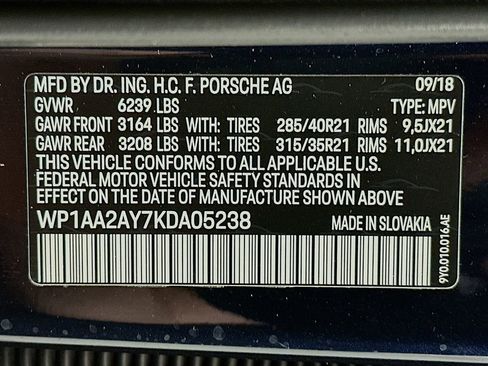 Used 2019 Porsche Cayenne image 34