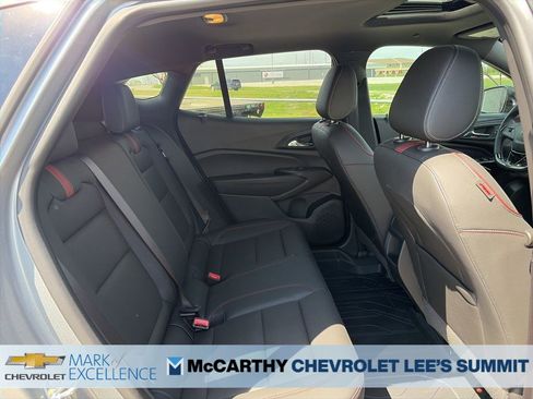 New 2026 Chevrolet Trax RS w/ Sunroof Package image 38