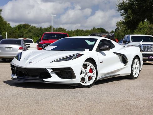 Used 2021 Chevrolet Corvette Stingray Premium Conv w/ Z51 Performance Package RWD image 1