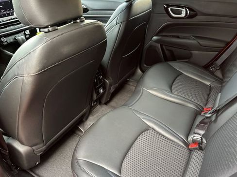 New 2026 Jeep Compass Latitude AWD/4WD image 11