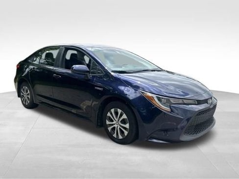 Used 2021 Toyota Corolla LE w/ Carpet Mat Package (TMS) FWD image 11
