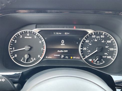 New 2025 Nissan Pathfinder SV image 10