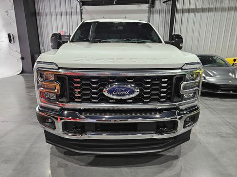 Used 2024 Ford F350 Lariat w/ Lariat Ultimate Package AWD/4WD image 14