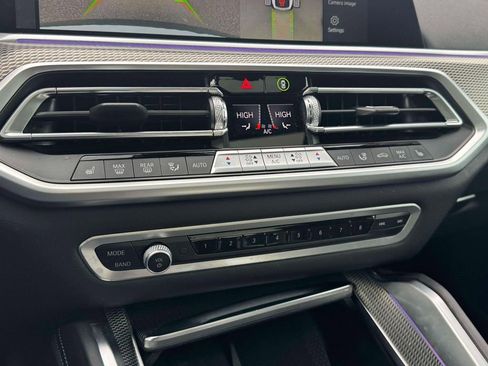 Used 2023 BMW X6 xDrive40i w/ Executive Package image 29