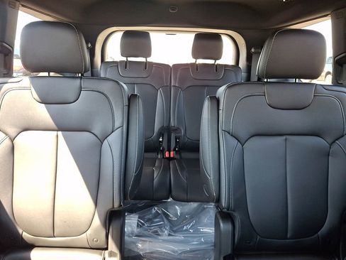 New 2026 Jeep Grand Cherokee L Limited AWD/4WD image 14