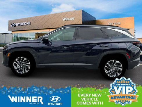 New 2025 Hyundai Tucson Limited image 3