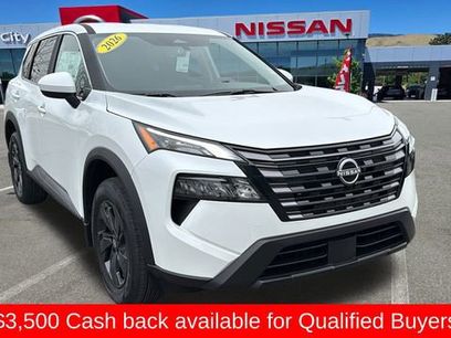 New 2026 Nissan Rogue SV w/ Cold Weather Package