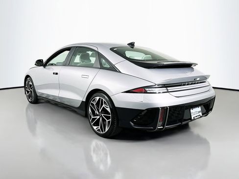 Used 2024 Hyundai Ioniq 6 SEL AWD/4WD image 5