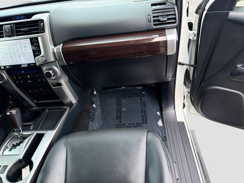 Used 2022 Toyota 4Runner Limited RWD image 16