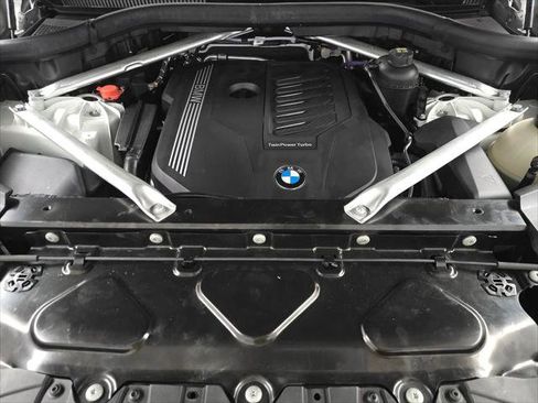 Used 2023 BMW X6 xDrive40i w/ Executive Package AWD/4WD image 21
