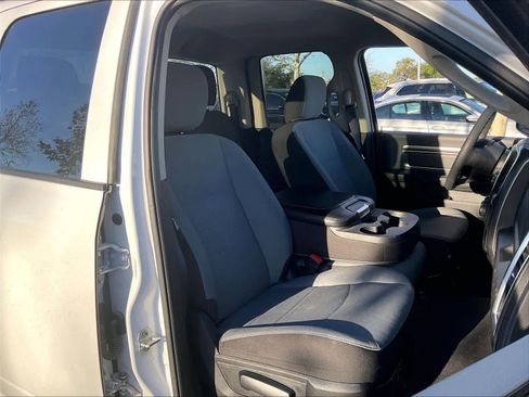 Used 2024 RAM 1500 Classic SLT image 10