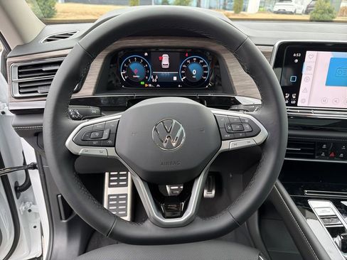 New 2026 Volkswagen Atlas SEL Premium R-Line image 28