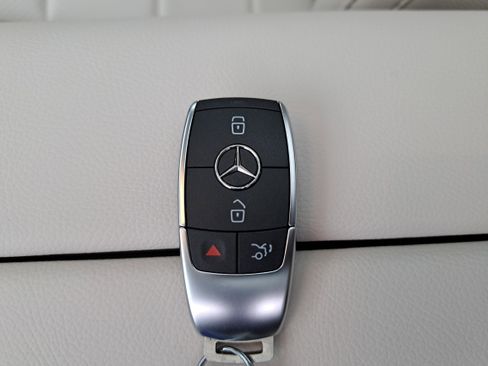 New 2026 Mercedes-Benz GLE 350 4MATIC image 36