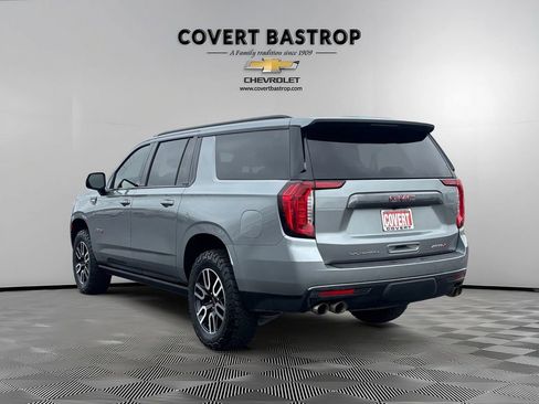 Used 2023 GMC Yukon XL AT4 AWD/4WD image 5