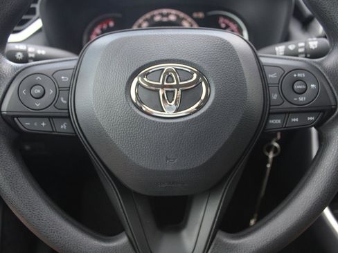New 2025 Toyota RAV4 LE image 5