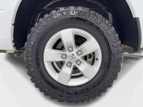 Used 2023 RAM 1500 Classic SLT w/ Electronics Group image 49