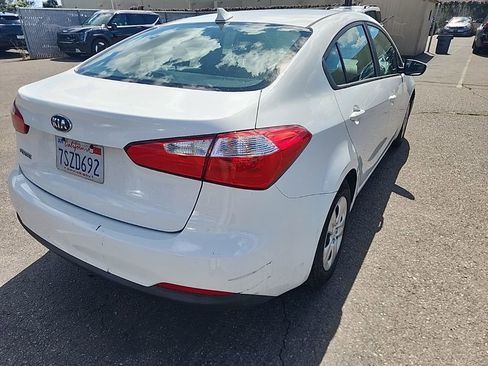 Used 2016 Kia Forte LX FWD image 12