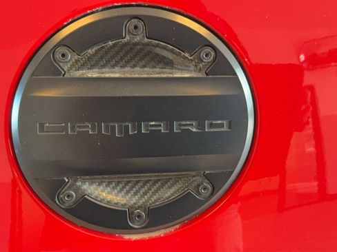 Used 2021 Chevrolet Camaro LT w/ Technology Package RWD image 42