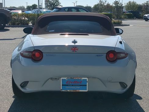 Used 2018 MAZDA MX-5 Miata Grand Touring image 14