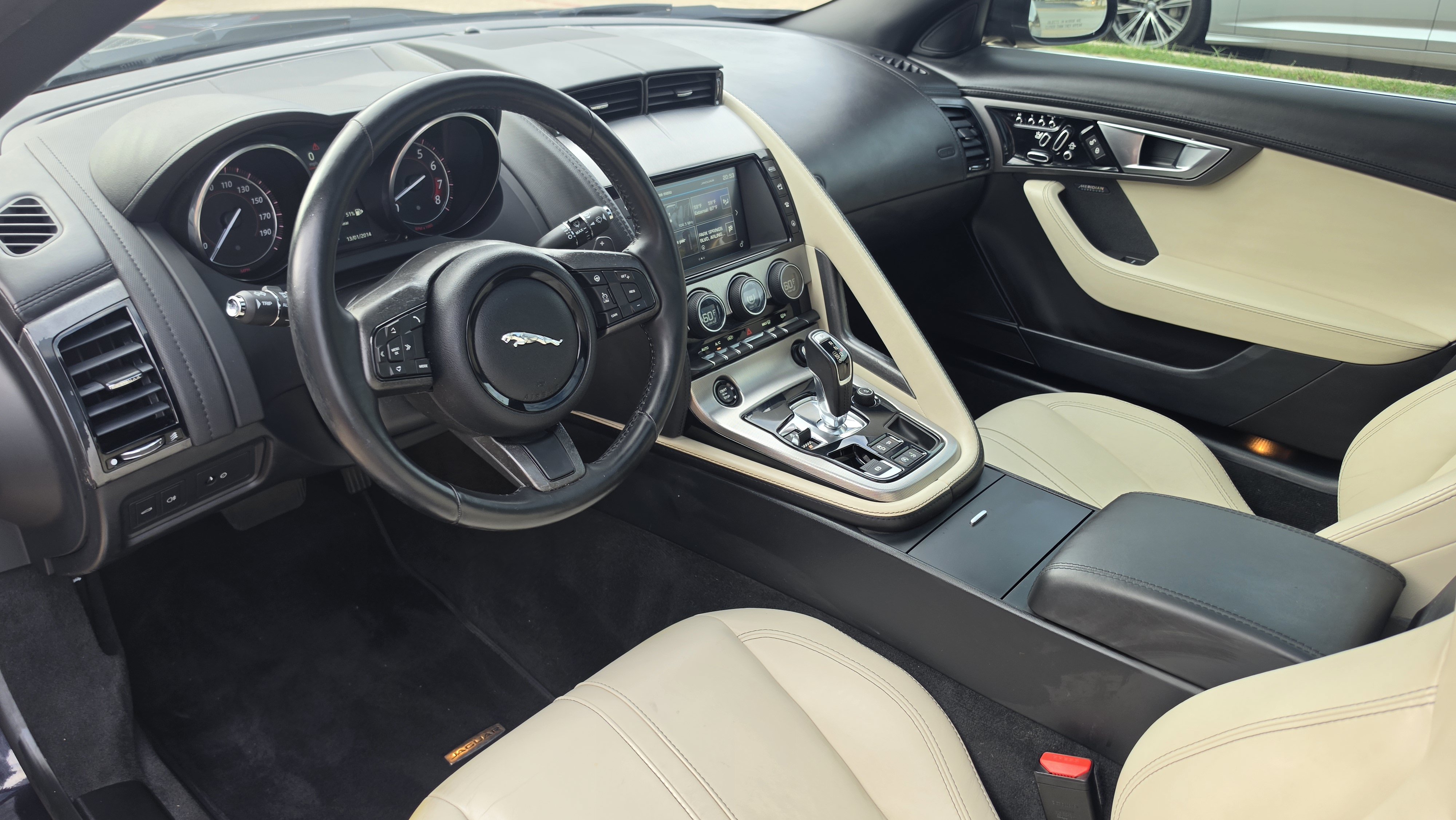 Used 2016 Jaguar F-TYPE Coupe RWD image 21