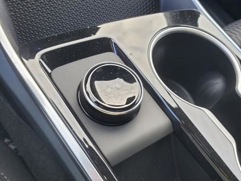 New 2026 Chevrolet Equinox LT image 26