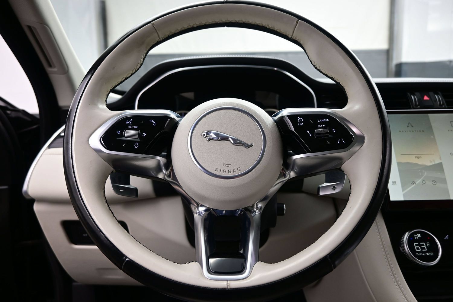 Used 2022 Jaguar F-PACE S AWD/4WD image 25