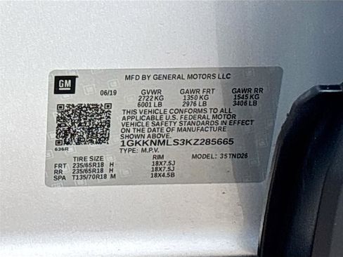 Used 2019 GMC Acadia SLT w/ LPO, Floor Liner Package image 38